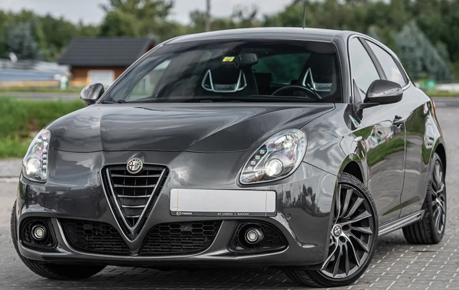 Alfa Romeo Giulietta cena 54800 przebieg: 188000, rok produkcji 2016 z Radom małe 436